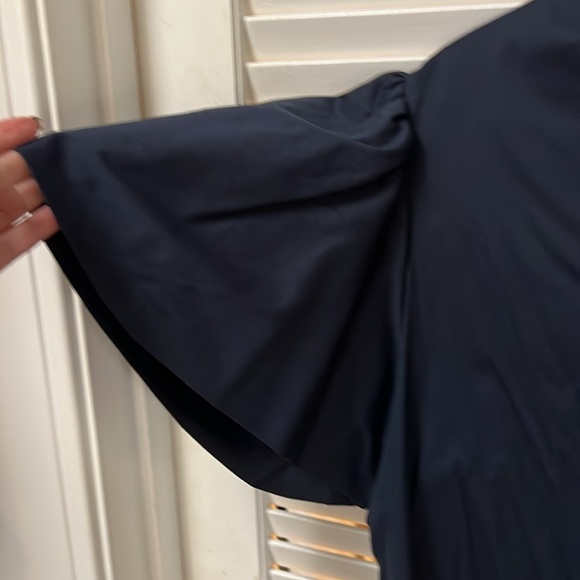 Chico’s navy flutter sleeve blouse - Picture 2 of 3